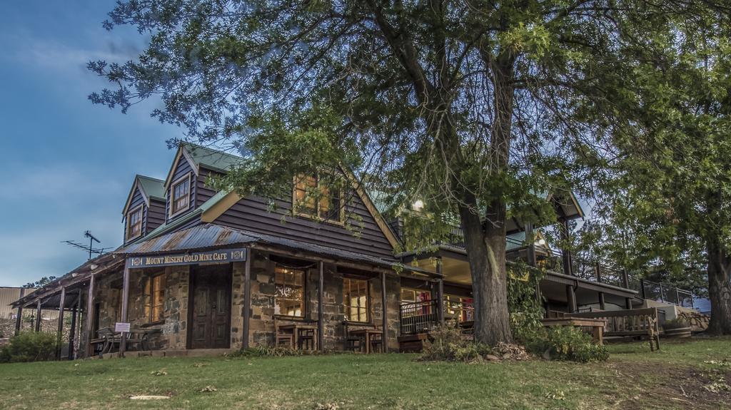 Gold Mine Guest House And Cafe Nundle Exterior photo